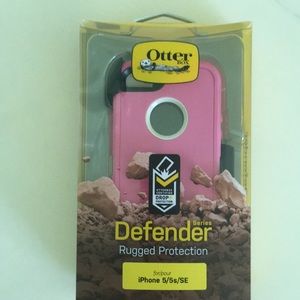Otter box Defender pink iphone5/5s/se